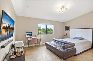 324 NE 194th Ln, Miami, FL 33179 - Photo 20