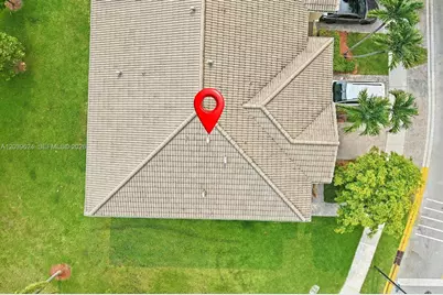 324 NE 194th Ln, Miami, FL 33179 - Photo 30