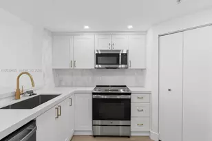 701 Brickell Key Blvd, Miami, FL 33131 - Photo 8
