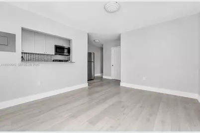 6647 SW 59th Pl #102, South Miami, FL 33143 - Photo 6