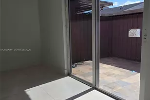 2154 W 60th St, Hialeah, FL 33016 - Photo 8