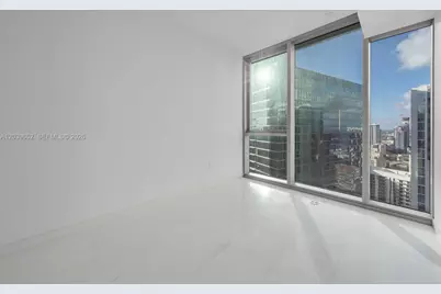 300 Biscayne Blvd Way #4008, Miami, FL 33131 - Photo 8