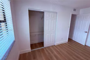 2735 W 66th St, Hialeah, FL 33016 - Photo 12
