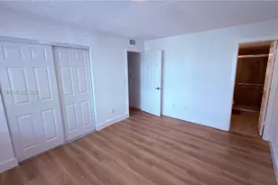 2735 W 66th St, Hialeah, FL 33016 - Photo 10