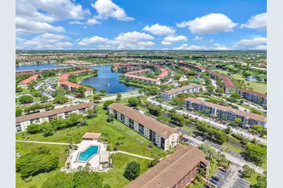 12750 SW 15th St #204D, Pembroke Pines, FL 33027 - Photo 10