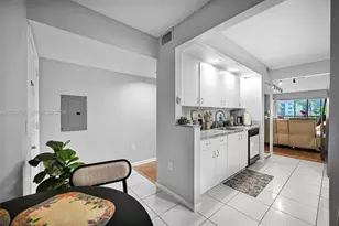 12750 SW 15th St, Pembroke Pines, FL 33027 - Photo 40