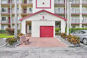 12750 SW 15th St, Pembroke Pines, FL 33027 - Photo 18