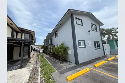 458 E 31st St #4, Hialeah, FL 33013 - Photo 18