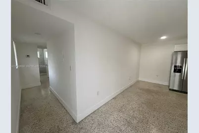 458 E 31st St #4, Hialeah, FL 33013 - Photo 6