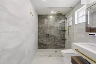19185 NW 22nd St, Pembroke Pines, FL 33029 - Photo 24