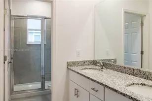34218 Cinder Wy, Zephyrhills, FL 33545 - Photo 12