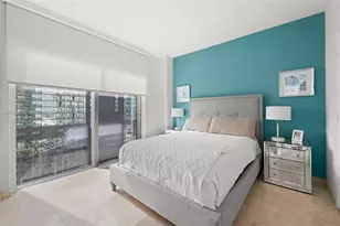 68 SE 6th St, Miami, FL 33131 - Photo 6