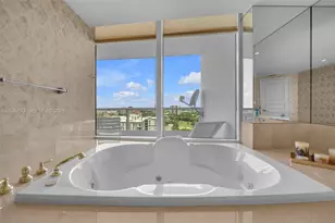 19955 NE 38th Ct, Aventura, FL 33180 - Photo 26