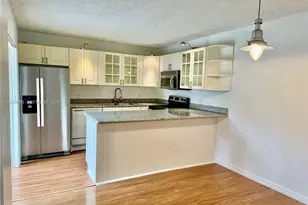 721 NW Nw 99th Circle, Plantation, FL 33324 - Photo 6