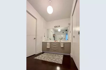 3701 N Country Club Dr #304, Aventura, FL 33180 - Photo 18