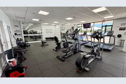3701 N Country Club Dr #304, Aventura, FL 33180 - Photo 46