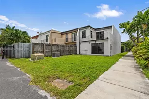 13502 NE 24th Ct, North Miami, FL 33181 - Photo 32