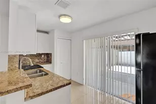 990 NW 78th Ave, Miami, FL 33126 - Photo 8