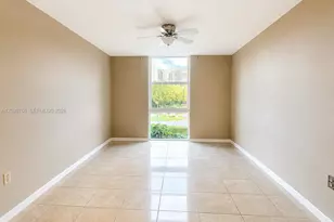 16851 NE 23rd Ave, North Miami Beach, FL 33160 - Photo 12