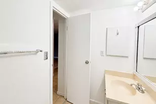16851 NE 23rd Ave, North Miami Beach, FL 33160 - Photo 12