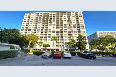 1865 79th St Cswy #2J, North Bay Village, FL 33141 - Photo 4
