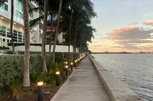665 NE 25th St, Miami, FL 33137 - Photo 22