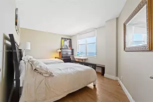 3725 S Ocean Dr, Hollywood, FL 33019 - Photo 16