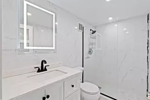 3725 S Ocean Dr, Hollywood, FL 33019 - Photo 18