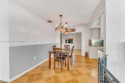 551 NW 99th Way, Pembroke Pines, FL 33024 - Photo 14