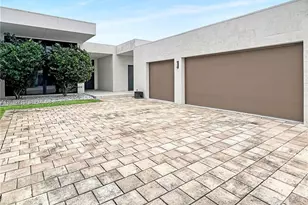 16640 Sunset Way, Weston, FL 33326 - Photo 4