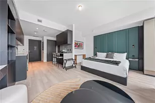 20 NE 11th St, Miami, FL 33132 - Photo 8