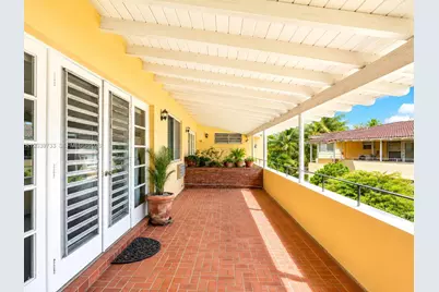 20 Park Dr #9, Bal Harbour, FL 33154 - Photo 4