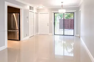 22384 Palomita Dr, Boca Raton, FL 33428 - Photo 6