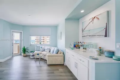 1985 S Ocean Dr #8P, Hallandale Beach, FL 33009 - Photo 4