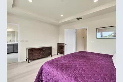 1183 Eucalyptus Dr, Hollywood, FL 33021 - Photo 14