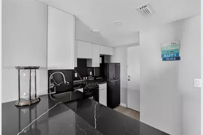 800 West Ave #533, Miami Beach, FL 33139 - Photo 10