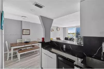 800 West Ave #533, Miami Beach, FL 33139 - Photo 12