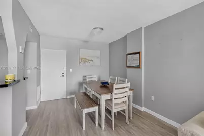 800 West Ave #533, Miami Beach, FL 33139 - Photo 8