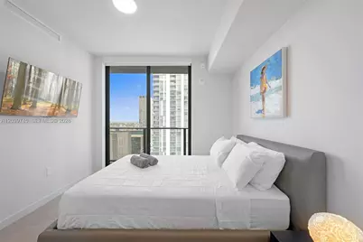 121 NE 5th St #3006, Miami, FL 33132 - Photo 6