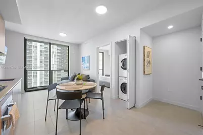 121 NE 5th St #3006, Miami, FL 33132 - Photo 4