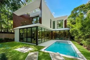 3579 Avocado Ave, Miami, FL 33133 - Photo 1