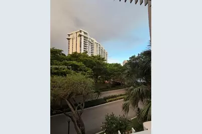 2000 Towerside Ter #301, Miami, FL 33138 - Photo 32