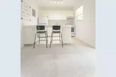 3676 Oak Ave #5, Miami, FL 33133 - Photo 6