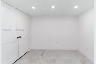 291 E Shore Dr E, Miami, FL 33133 - Photo 40
