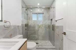 291 E Shore Dr E, Miami, FL 33133 - Photo 36