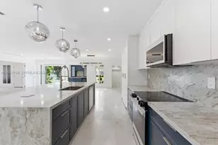 291 E Shore Dr E, Miami, FL 33133 - Photo 1