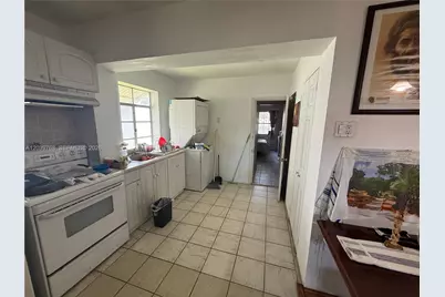 2447 Arthur St, Hollywood, FL 33020 - Photo 10