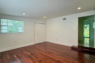 4456 SW 10th St, Miami, FL 33134 - Photo 12