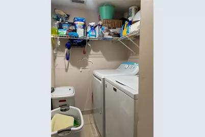 450 W Palm Cir W #301, Pembroke Pines, FL 33025 - Photo 18
