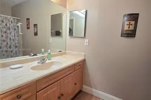 1327 NW 87th Terrace, Coral Springs, FL 33071 - Photo 16